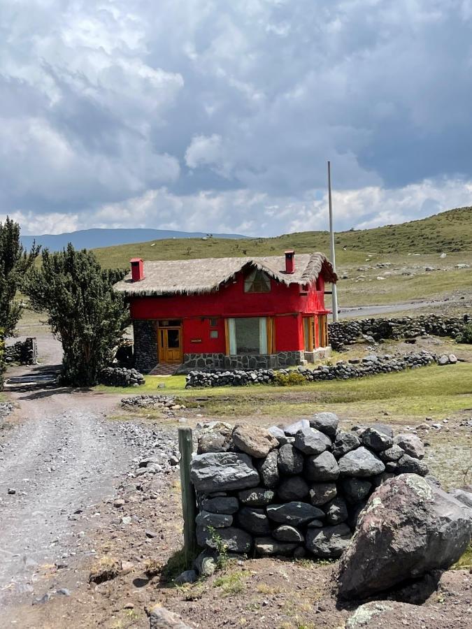 Hotel Tambopaxi Machachi Exterior foto